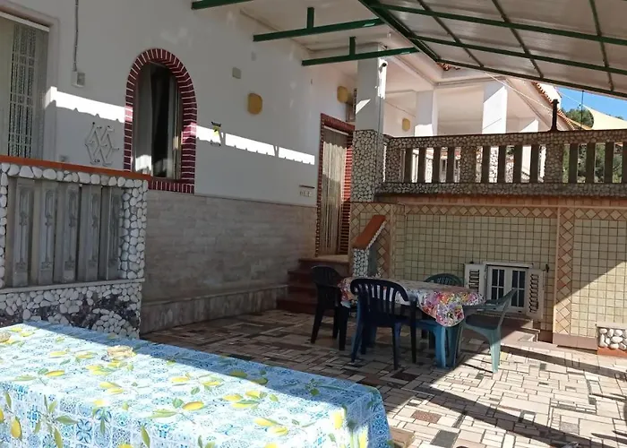 Casa Delle Arance 別荘 ペスキチ